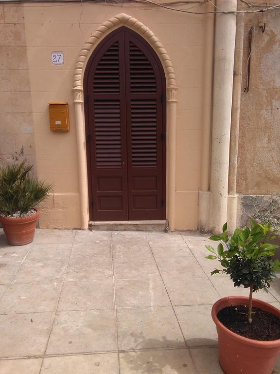 Casa Normanna Apartment ปาแลร์โม ภายนอก รูปภาพ
